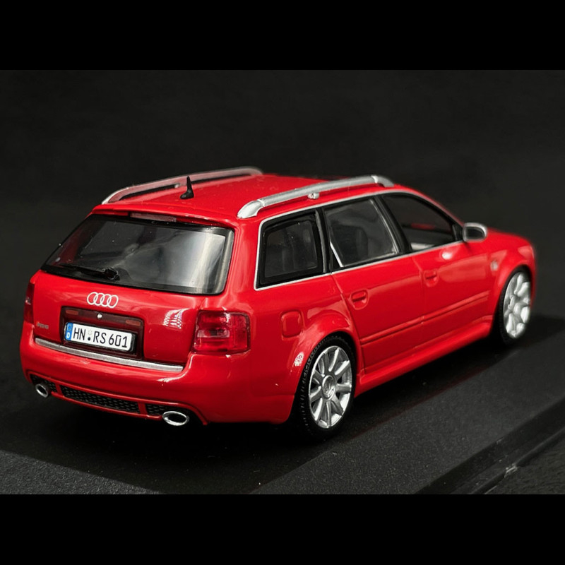 Audi RS6 Avant 2002 Misanorot 1 43 Minichamps 20000001218001