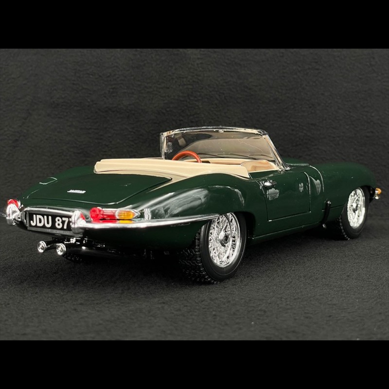 Car Bburago GT-Jaguar 