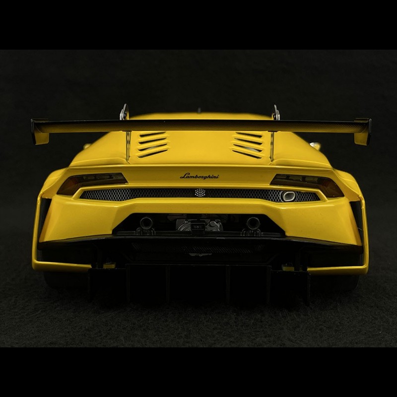 Lamborghini Huracan GT3 2015 Jaune Midas 1/18 Autoart 81528