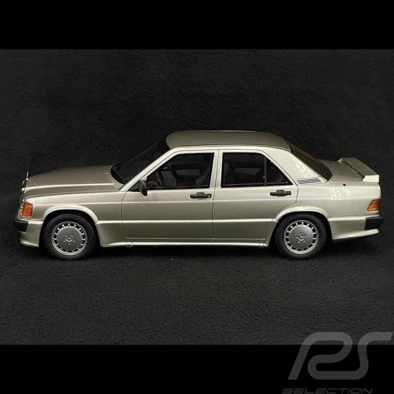 Mercedes-Benz W201 190E 2.5 16S 1993 Silver Metallic 1/18 Ottomobile OT927