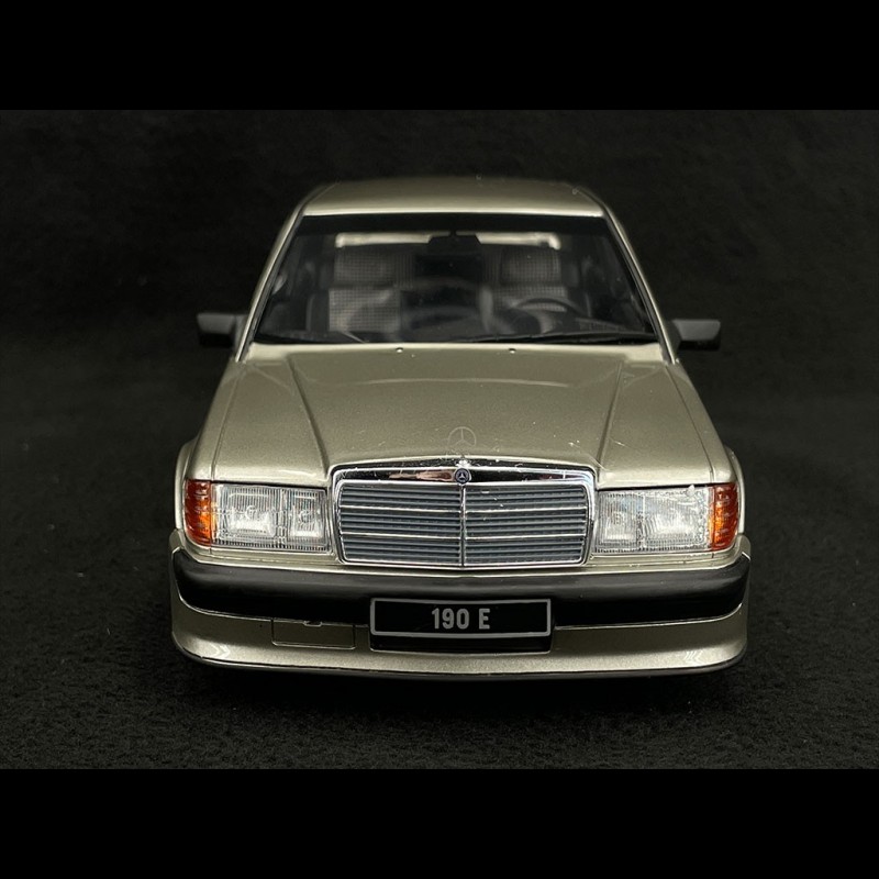 Mercedes-Benz W201 190E 2.5 16S 1993 Silver Metallic 1/18 Ottomobile OT927