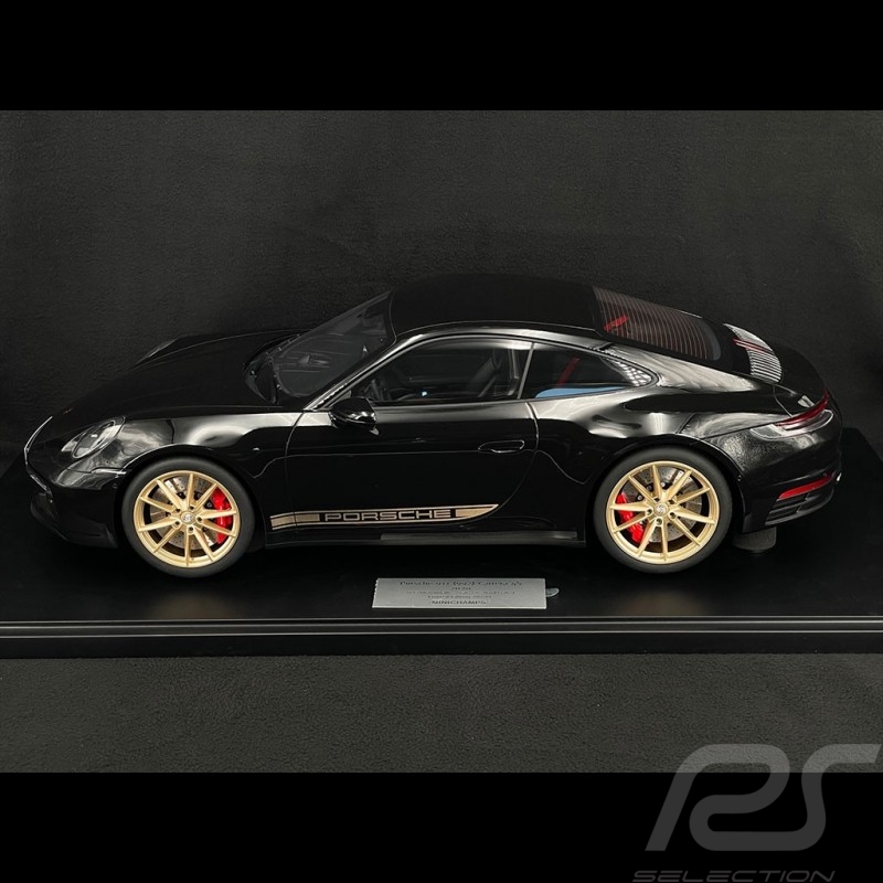 Porsche 911 Carrera 4S Type 992 2020 Noir Profond Métallique 1/8 Minichamps 800661001
