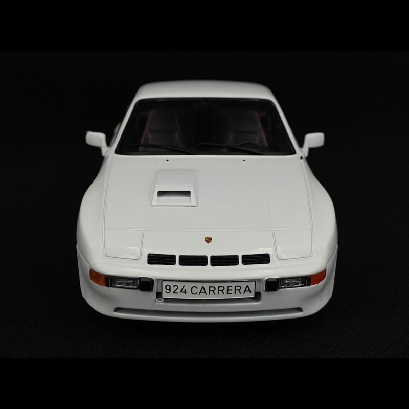 Porsche 924 Carrera GT Coupe 1981 Alpine White 1/18 Modelcar Group MCG18197