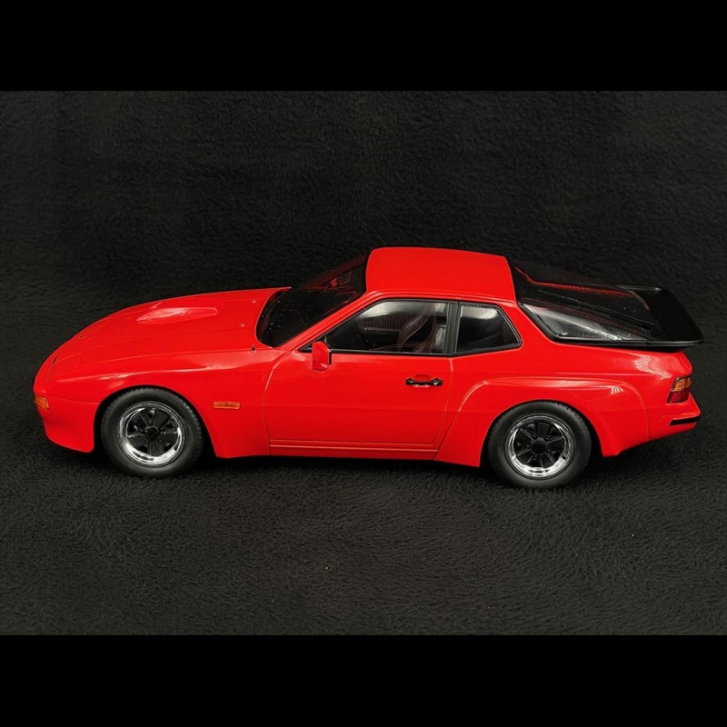 Porsche 924 Carrera GT 1981 rouge véhicule miniature MCG18196 MCG 1:18