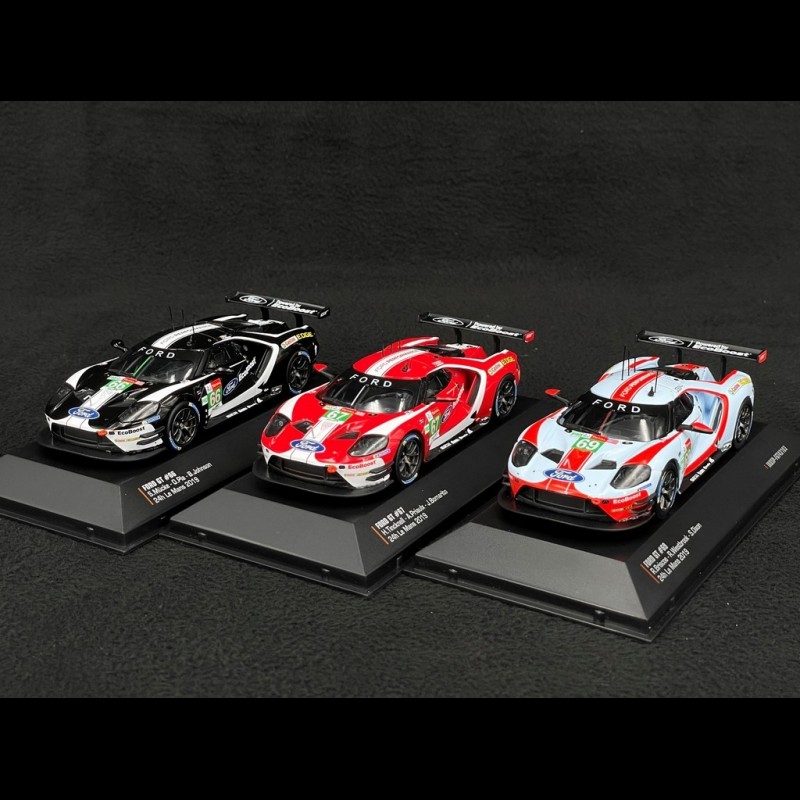 Lot De 2 Miniatures IXOMODELS 1/43 Des 24h Du Mans : Ford GT N°67 2019 Et Ford GT40 N°1 1969, Neuves