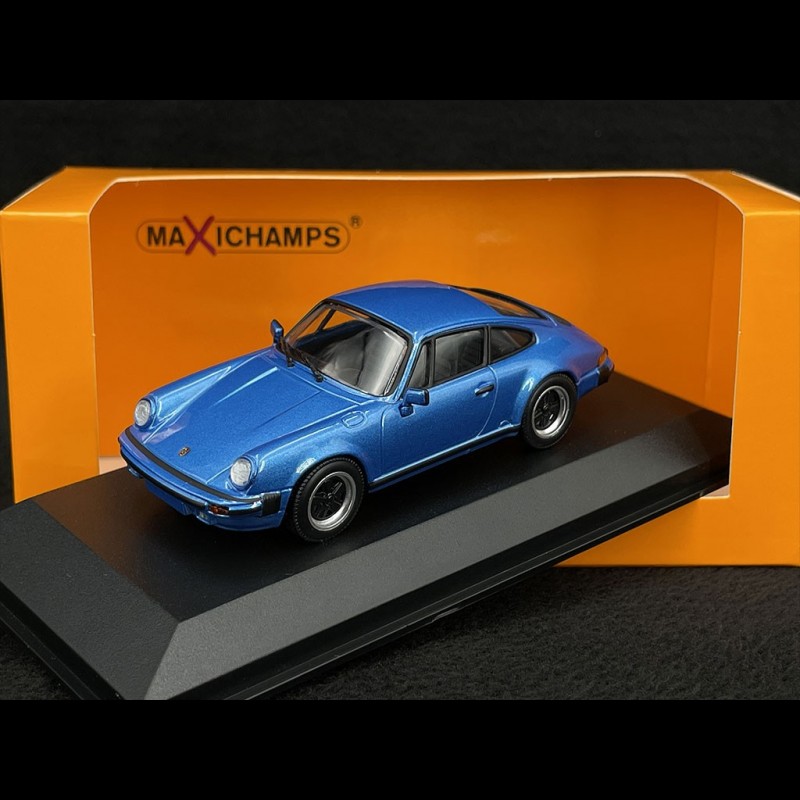 Porsche Carrera GT 2000 Bleu Métallique 1/43 Minichamps 430060231