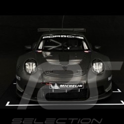 Porsche 911 RSR type 991 Pré-saison Version Test 2020 Noir Carbone 1/18 Ixo Models LEGT18057