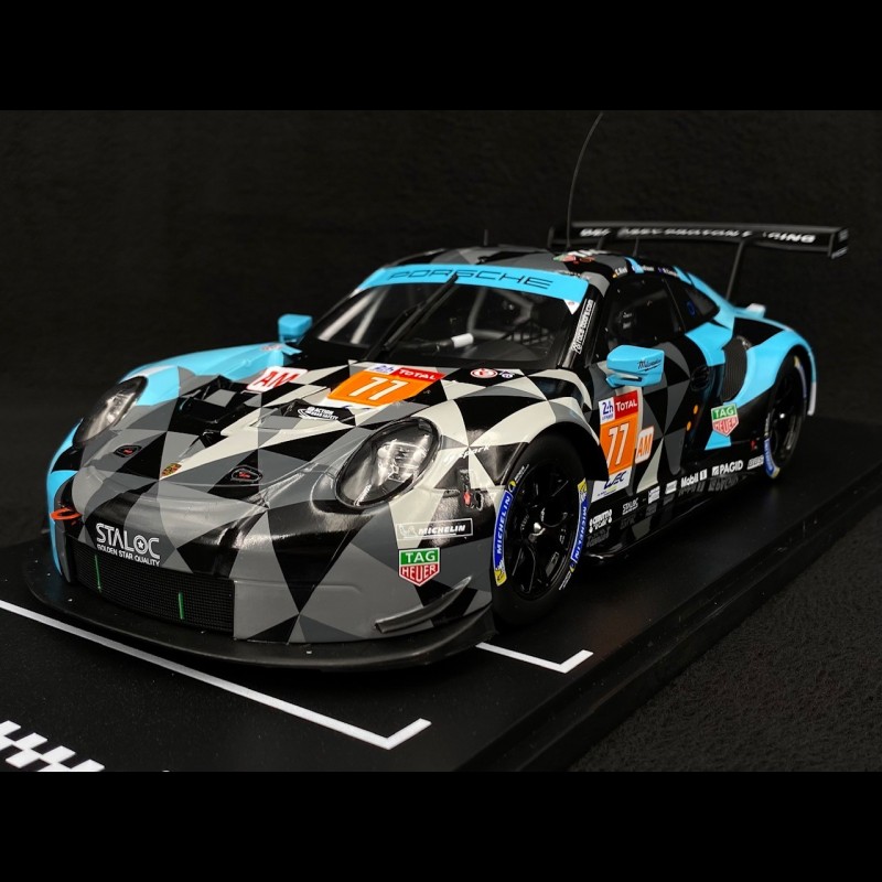 Porsche 911 RSR type 991 n°77 Dempsey Proton Winner LMGTE-Am 24h