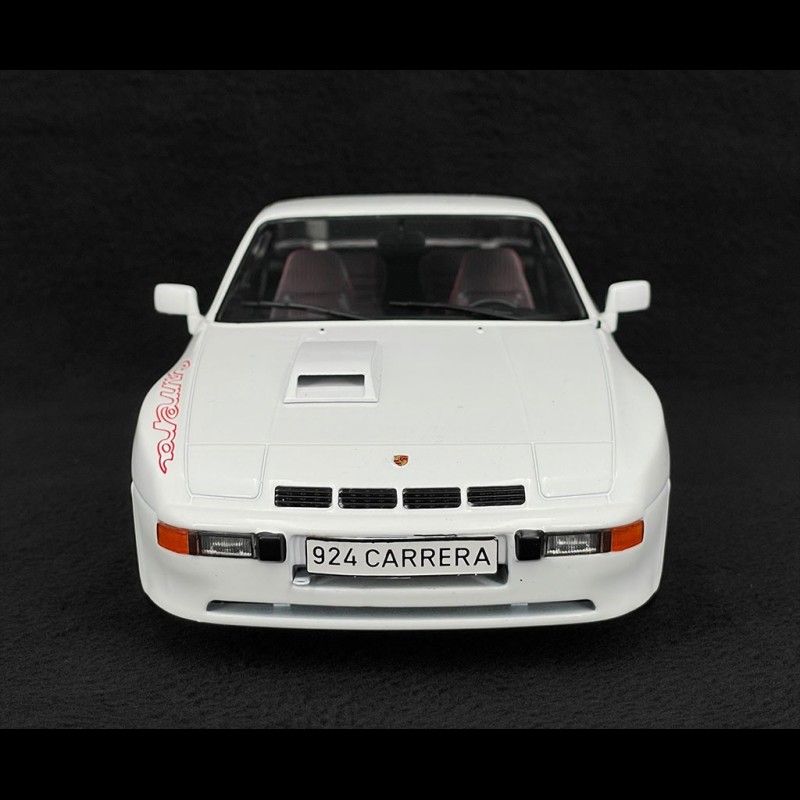 Porsche 924 Carrera GT 1981 White 1/18 ModelCar Group MCG18303