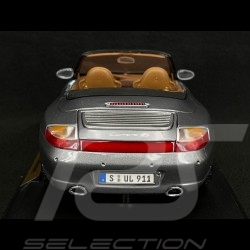 Porsche 911 Carrera 4S Cabriolet type 996 2004 Metallic Grey 1/18 Maisto 31661