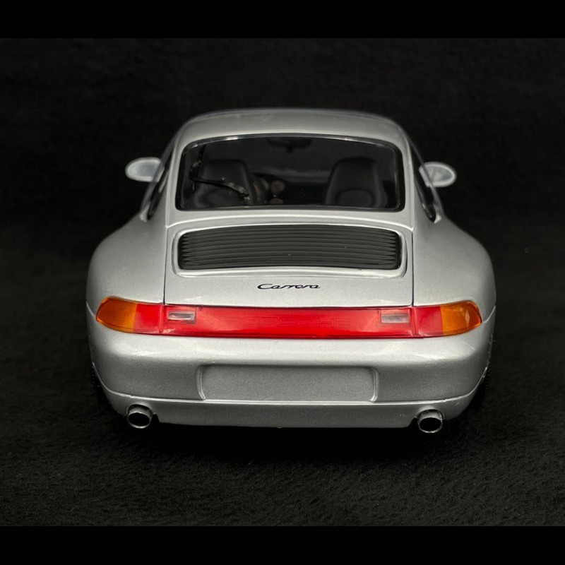 Porsche 911 Coupe type 993 1995 Silver Grey 1/18 UT Models 27802