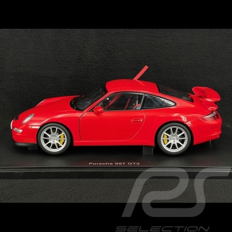 Porsche 911 GT3 Type 997 2007 Guards Red 1/18 AutoArt 77996