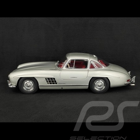 Mercedes-Benz 300 SL Coupe...