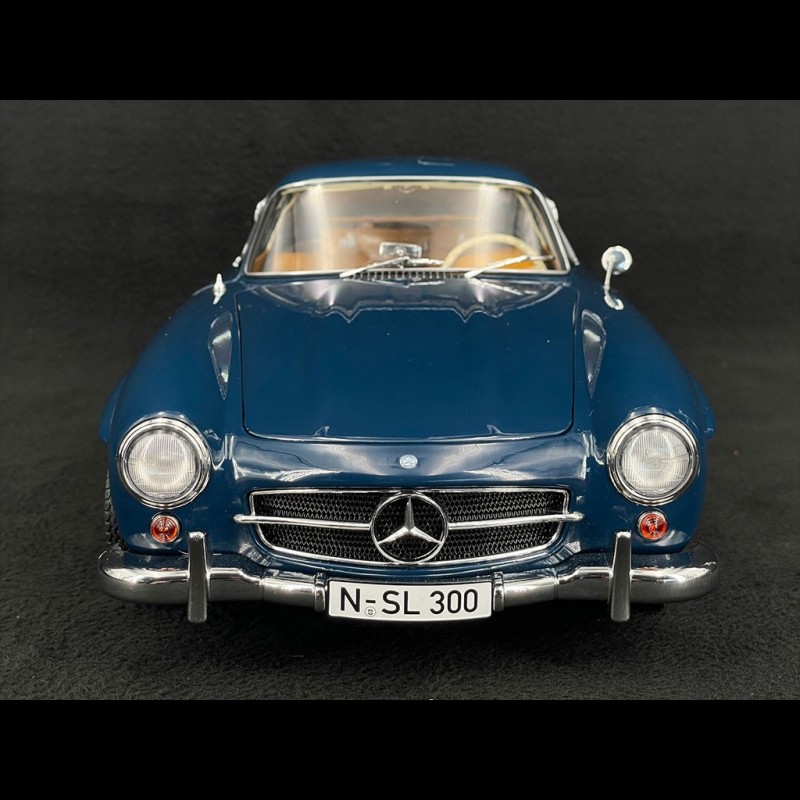 Mercedes-Benz 300SL Coupe Gullwing 1954 Mercedes Blue 1/12 Schuco