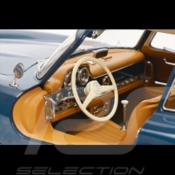 Mercedes-Benz 300SL Coupe Gullwing 1954 Mercedes Blue 1/12 Schuco 450671100