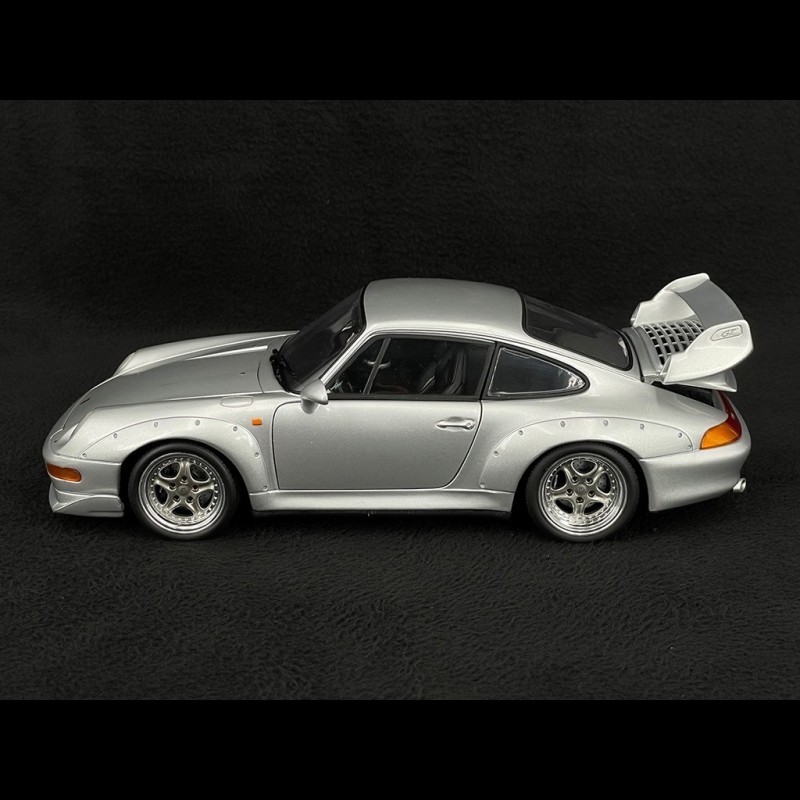 Porsche 911 GT2 Street Type 993 1997 Arctic Silver Metallic 1/18 UT Models  180065000