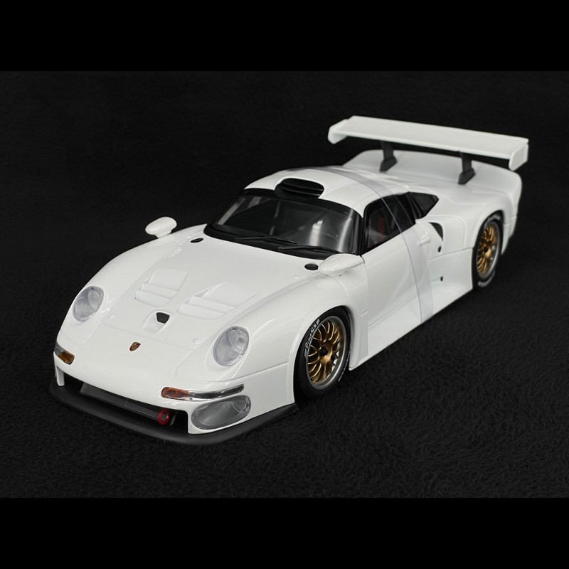 1:18 Porsche 911 GT1 Le Mans Street Version White - UT Models