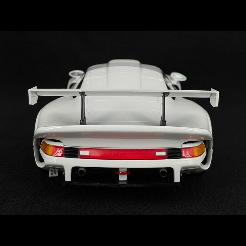 Porsche 911 GT1 1996 Bleu Métal - 1/18 UT Models - Miniature Collection