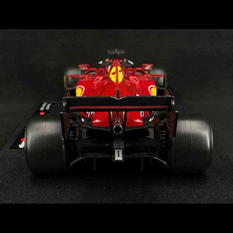 Bburago Ferrari F1 SF1000 – Modello In Scala 1:18, Edizione Toscana GP 1000, Pilota Vettel #5