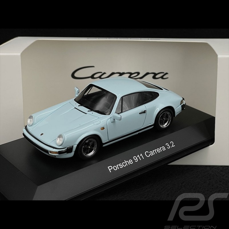 Porsche 911 Carrera 3.2 1984 Bleu glacier 1/43 Spark MAP02002817