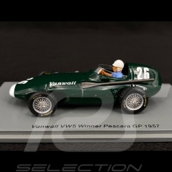 Vanwall VW5 n° 26 Winner GP Pescara 1957 1/43 Spark S7206