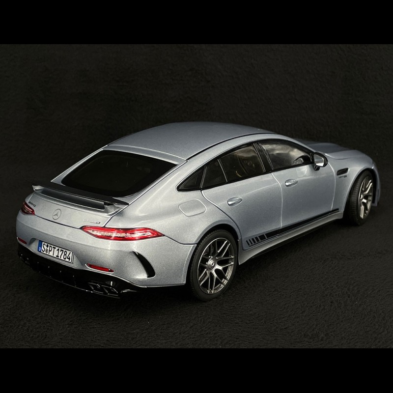 Mercedes-Benz AMG GT 63 4Matic 2021 Silver 1/18 Norev 183444