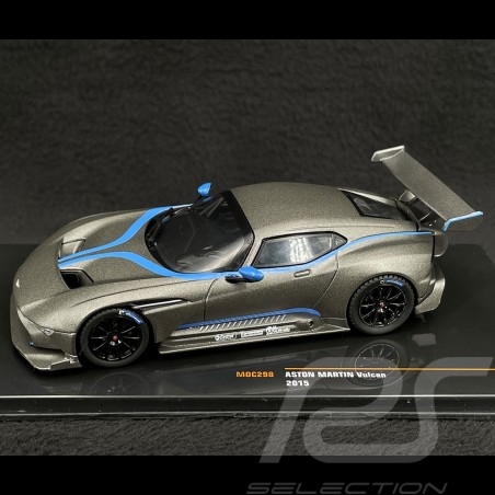 Aston Martin Vulcan 2015...