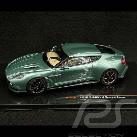 Aston Martin V12 Vanquish...