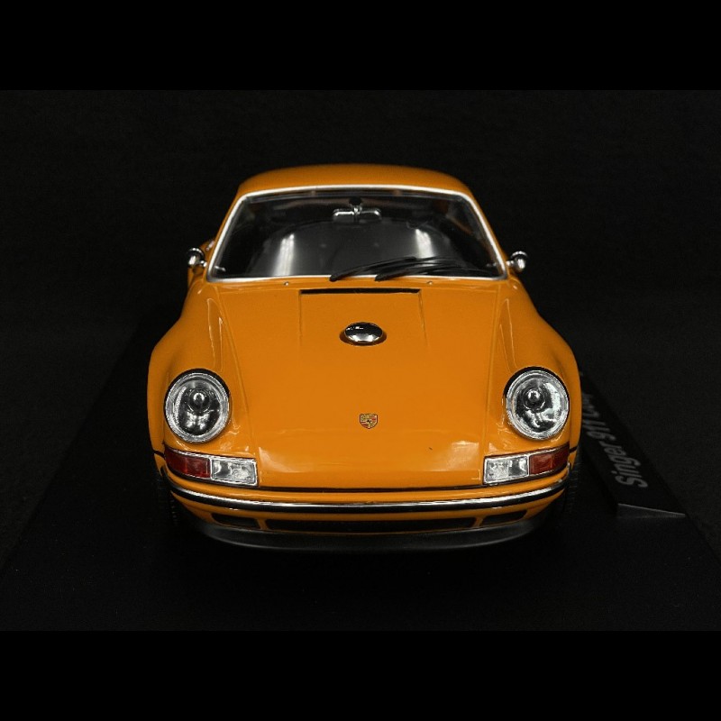 Singer Porsche 911 Coupe 2014 Orange 1/18 KK Scale KKDC180443