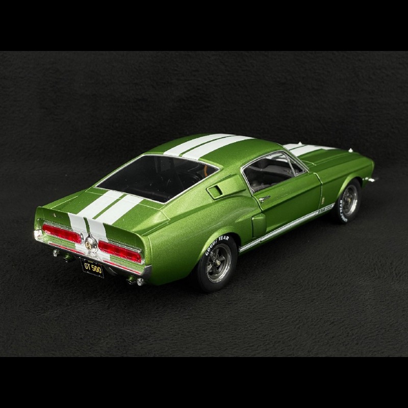 Voiture Miniature 1:18 Ford Shelby GT500 Gris-Vert - Marque Solido - Modèle Détaillé Pour Collection