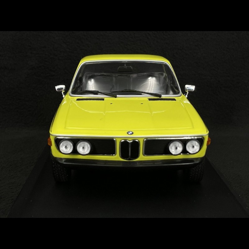 MINICHAMPS BMW 3,0 CSL 1971 yellow gelb store 1:18 155028130 Modellauto