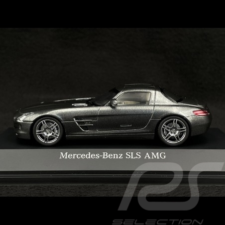 Mercedes-Benz SLS AMG Coupe...
