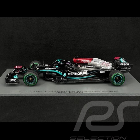 Lewis Hamilton Mercedes-AMG W12 n° 44 Vainqueur GP Russie 2021 100ème Victoire 1/18 Spark 18S604