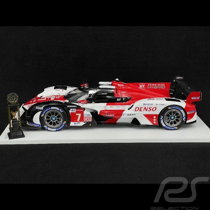 Toyota GR010 Hybrid n° 7 Vainqueur 24h Le Mans 2021 1/18 Spark 18LM21
