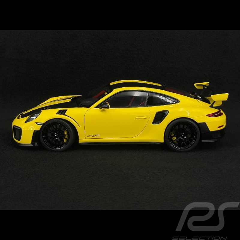 Porsche 911 GT2 RS Type 991 Weissach Package 2019 Jaune Racing 1/18 Autoart 78172 Porsche 911 GT2 RS Type 991 Weissach Package 2019 Jaune Racing 1/18 Autoart 78172