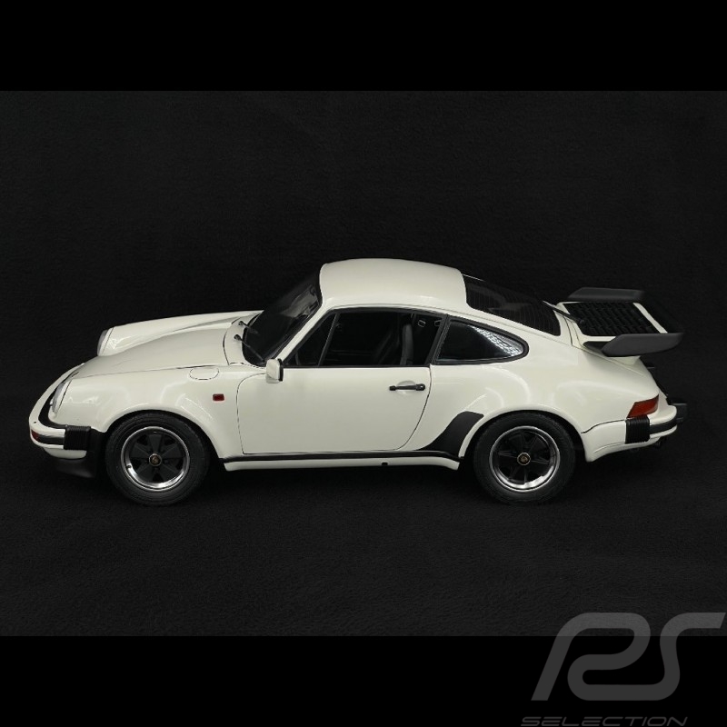 Porsche 911 Turbo Type 930 1980 Cremeweiß 1/12 Schuco 450670100