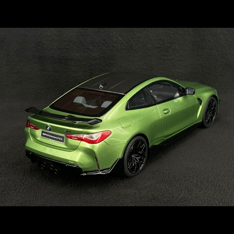 BMW M4 Competition M Performance 2021 Java Green 1/18 GT Spirit GT367