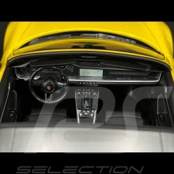 Porsche 911 Targa 4 GTS Type 992 2021 Jaune Racing 1/18 Minichamps 153061064