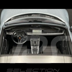 Porsche 911 Targa 4 GTS Type 992 2021 GT Silver Metallic 1/18 Minichamps 155061061