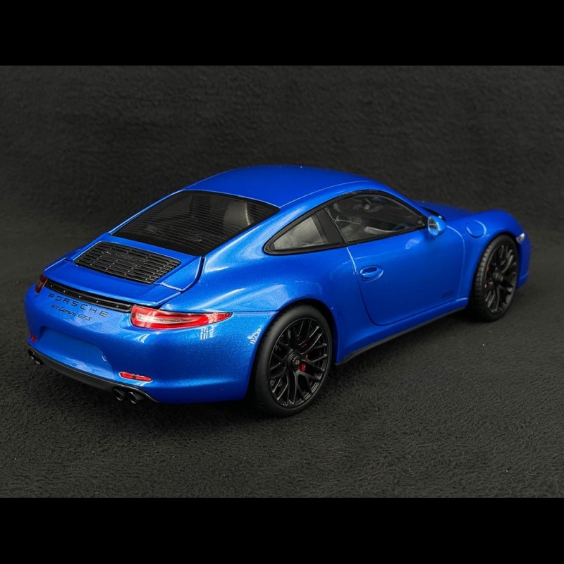 Porsche 911 Carrera GTS Type 991 Coupe 2014 Sapphire Blue 1/18 Schuco  450039700