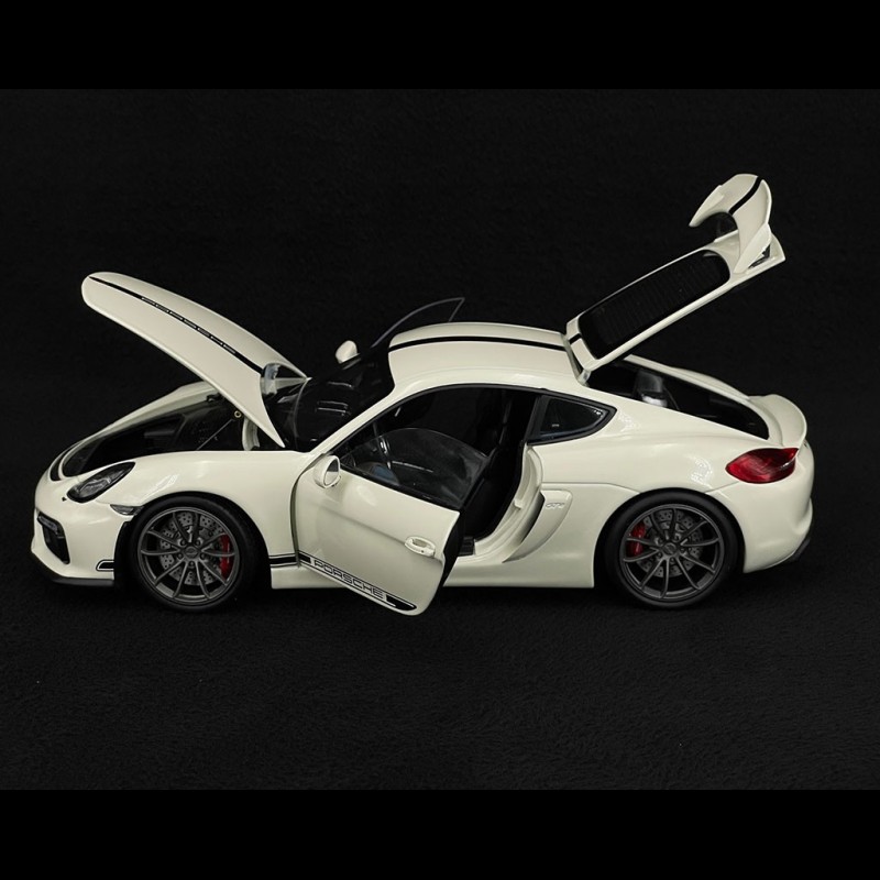 porsche-cayman-gt4-2015-cream-