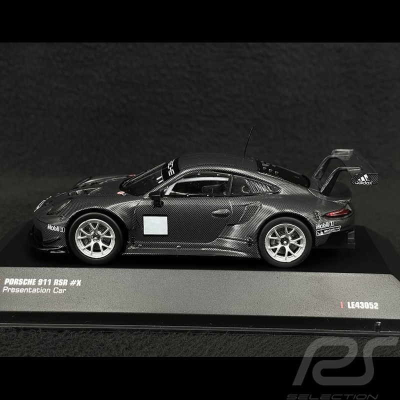 Porsche 911 RSR Type 991 Pre Season 2017-2018 Full Carbon 1/43 Ixo Models LE43052