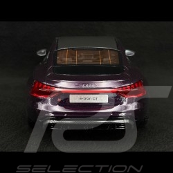 Audi RS e-Tron GT 2021 Samt Lila 1/18 GT Spirit GT392