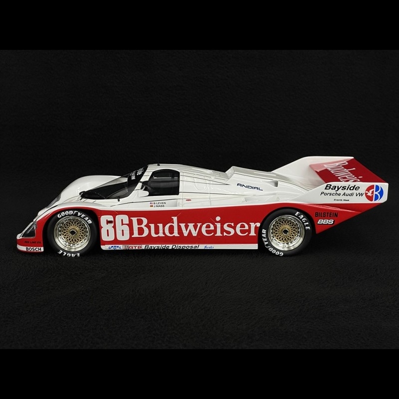 Miniature Porsche 962 Short Tail Winner 12h Sebring 1986 - 1/43 TrueScale (TSM09431)