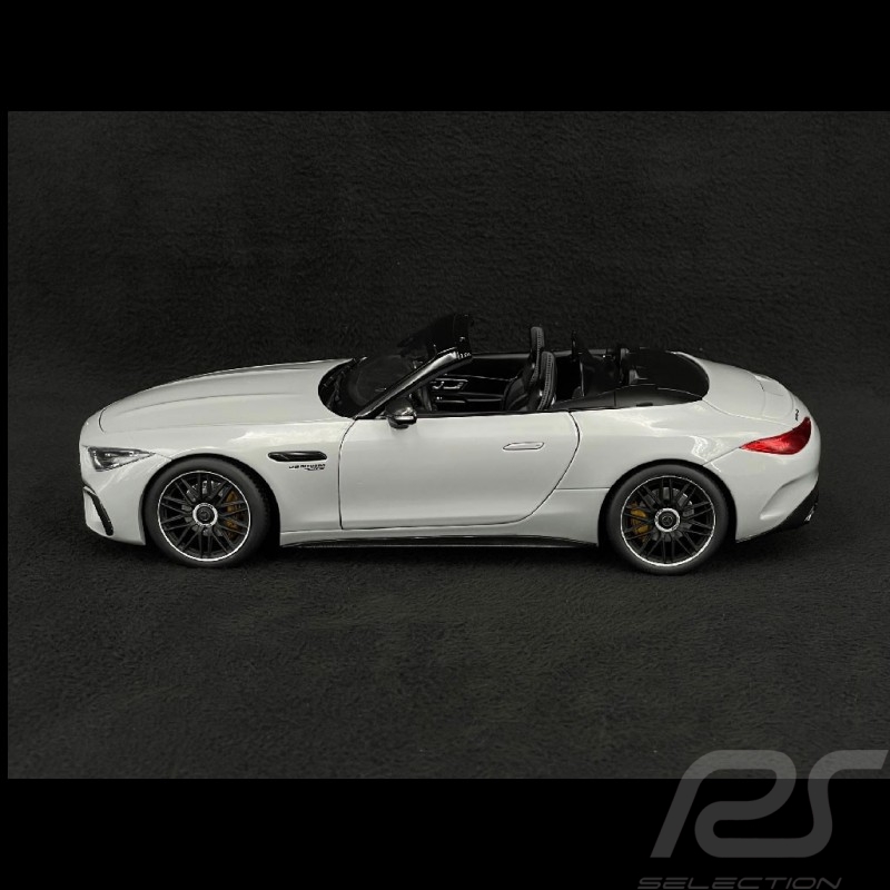 Mercedes-Benz AMG SL 63 4Matic+ 2022 Gris Alpin 1/18 Iscale 18208 / 180053