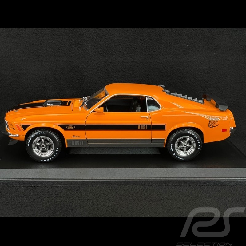 FORD Mustang Boss 302 1969 maquette à monter et à peindre