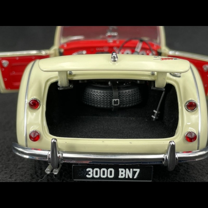 Modèle Réduit Austin Healey 3000 Kyosho 1/18 - Blanc Anglais - Neuf En Boîte