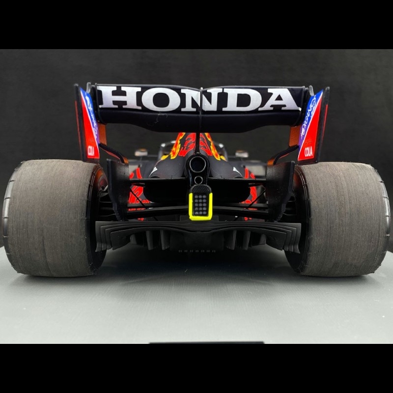 Max Verstappen Red Bull Racing RB16B Nr 33 Sieger F1 GP Abu Dhabi 2021 ...