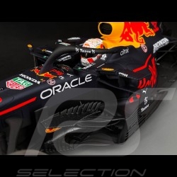 Max Verstappen Red Bull Racing RB16B n° 33 Winner F1 GP Abu Dhabi 2021 Yas Marina 1/12 Spark 12S032