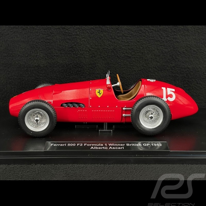 Ferrari 500 F2 n° 15 Vainqueur Great Britain GP 1952 Alberto Ascari 1/18 CMR CMR196 Ferrari 500 F2 n° 15 Vainqueur Great Britain GP 1952 Alberto Ascari 1/18 CMR CMR196